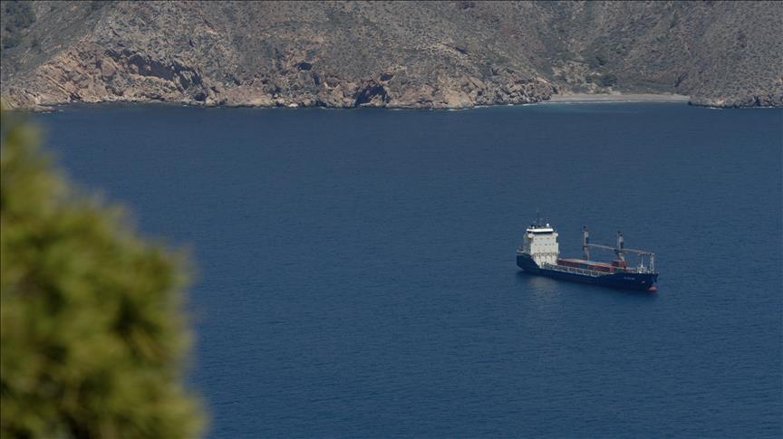 Cezayir'in, elektrik krizi yaşayan Lübnan'a gönderdiği 30 bin ton akaryakıt Trablusşam'a ulaştı