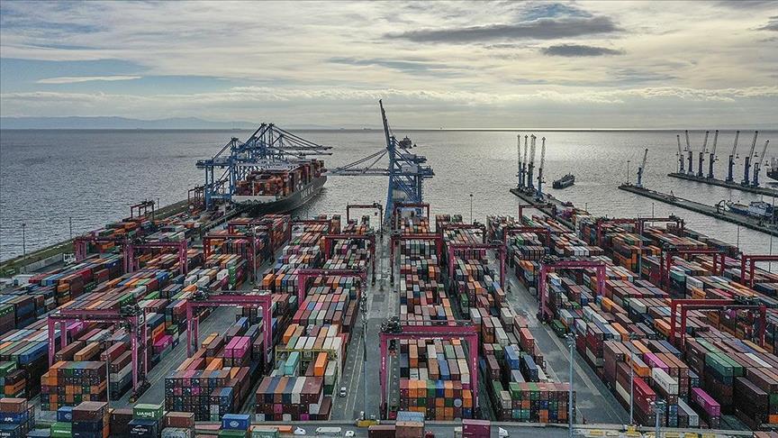 Türkiye's foreign trade gap narrows 31.1% in first 9 months of year