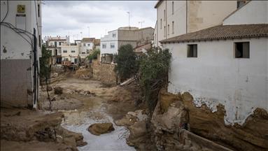 Floods hit Beirut, causing road closures, disruptions near airport