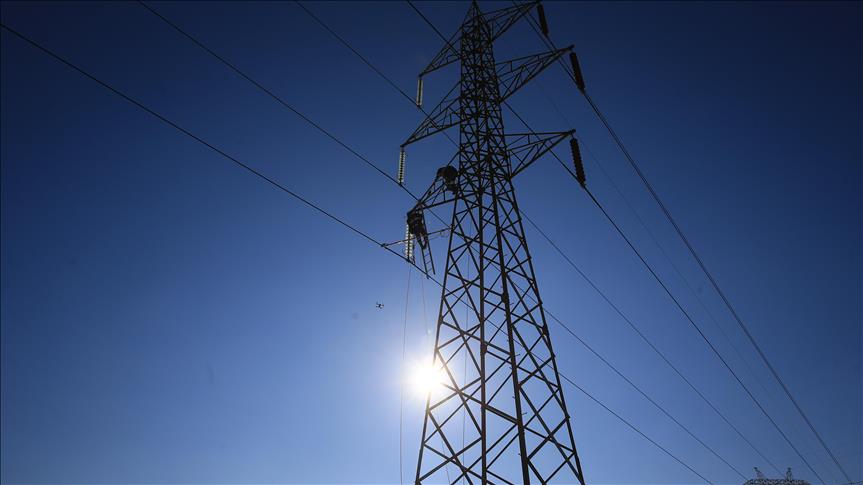 Spot market electricity prices for Sunday, Feb. 2