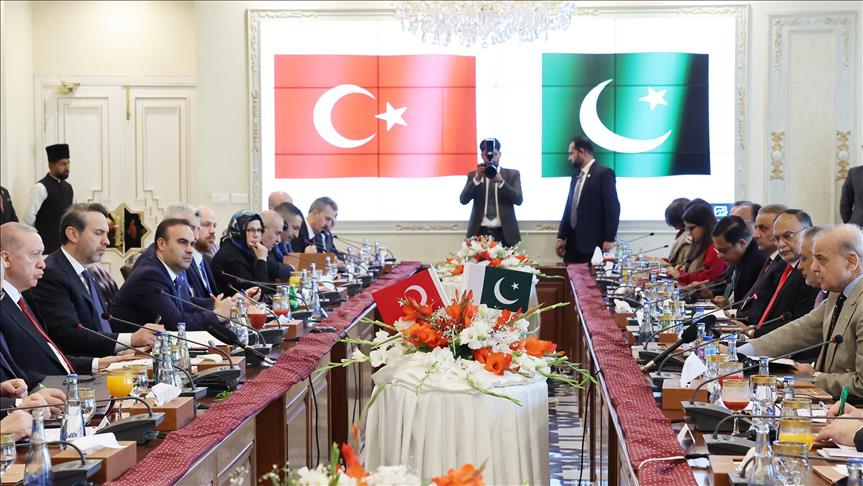 Türkiye ile Pakistan arasında enerji dönüşümü ve madencilik alanında mutabakat zaptı imzalandı