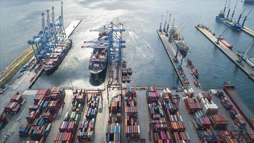 Russia targets over $149 billion in non-energy exports in 2025
