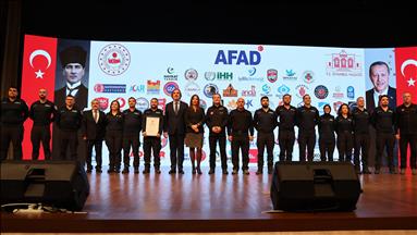 Aksa Arama Kurtarma Timi, AFAD akreditasyonuyla Türkiye'de bir ilke imza atıyor