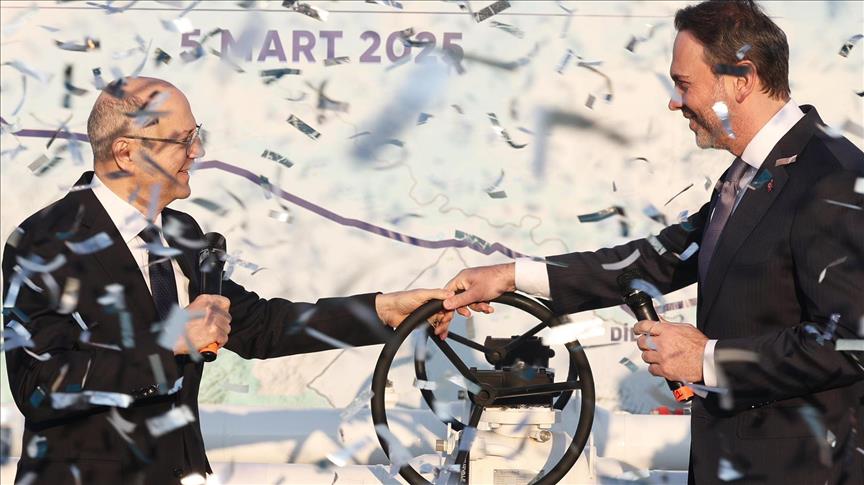 Igdır-Nakhchivan natural gas pipeline opens