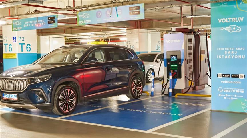 Ramazan Bayramı'nda yola çıkacak elektrikli araç kullanıcılarına rota ve şarj planlaması tavsiyesi