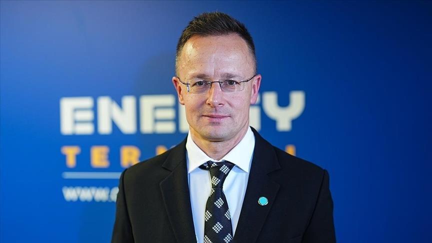 Serbia-Hungary oil pipeline to be operational by 2028: Hungarian foreign minister