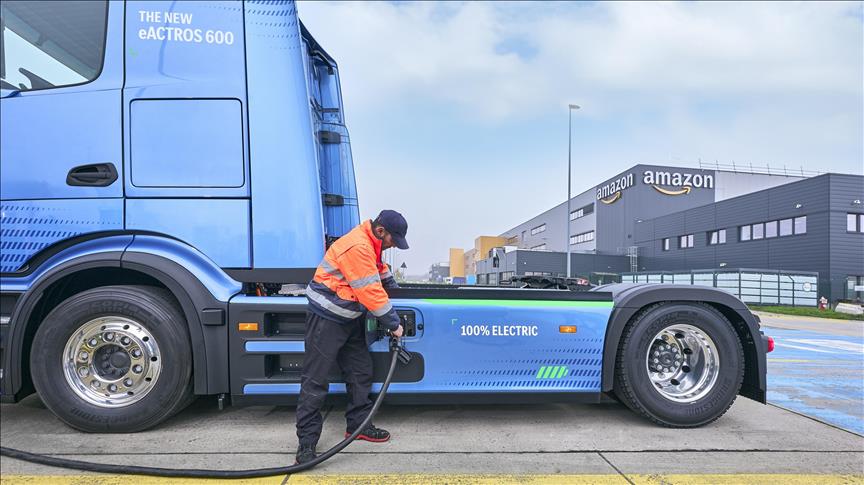 EU power, auto groups call for grid upgrades to meet truck electrification goals
