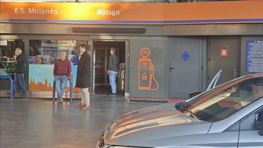 Parts of Spain in state of emergency over massive blackout