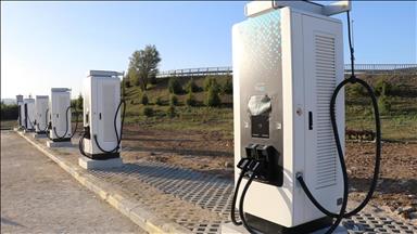Eşarj ve Trugo'dan elektrikli araç kullanıcılarına ortak istasyon erişimi