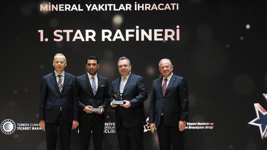 STAR Rafineri ve SOCAR Petrol İhracatın Yıldızları Ödülleri'nde ilk iki sırayı paylaştı
