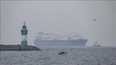 Oil transport costs drop as shipping traffic rises via Strait of Hormuz after Israel-Iran ceasefire