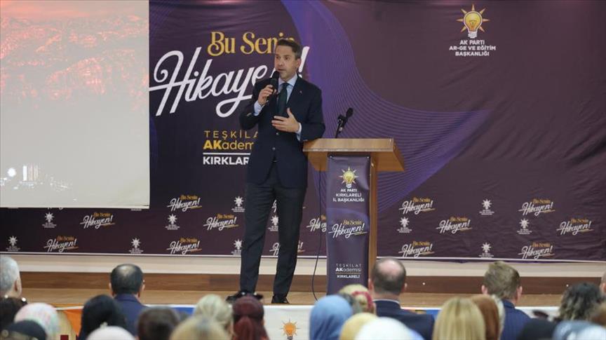 Bakan Bayraktar, Kırklareli'de AK Parti Teşkilat Akademisi'nde konuştu: