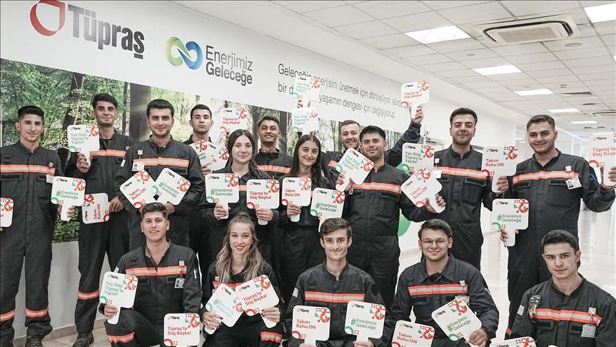 Batman Üniversitesi ve Tüpraş iş birliğiyle gerçekleştirilen Temel Rafinericilik Staj Programı tamamlandı