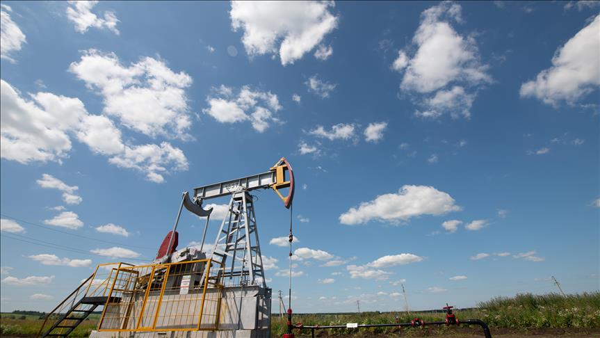 Brent drops over $4 in August after three-month rally