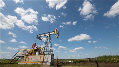 Brent petrol üç aylık yükselişin ardından ağustosta 4 dolardan fazla düştü