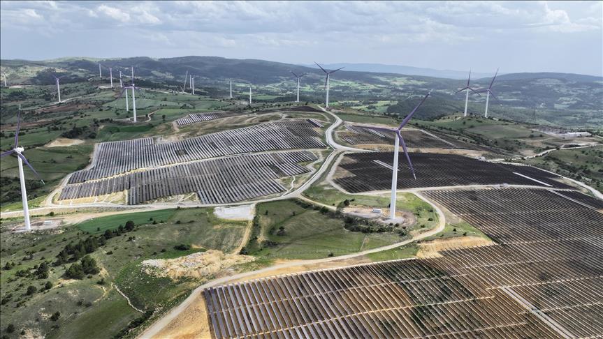 Elektrik üretiminde ağustosta en fazla artış rüzgar ve güneşten sağlandı