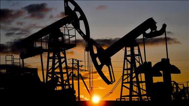 Oil prices slip on US demand weakness, supply glut fears