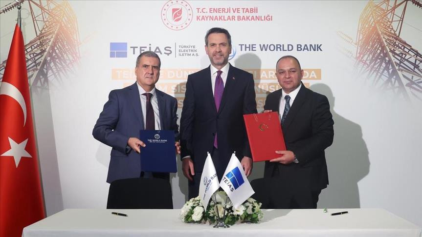 TEİAŞ ile Dünya Bankası iletim sisteminin dönüştürülmesine yönelik 750 milyon dolarlık anlaşma imzaladı