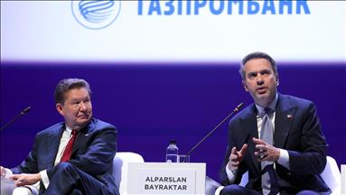 Bakan Bayraktar, uygun maliyetli enerji arzı için yatırımlara devam edileceğini bildirdi: