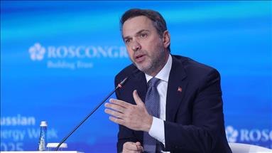 Turkish energy minister strengthens international ties at Russian Energy Week