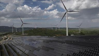 Elektrik üretimi ağustosta yüzde 2,8 arttı