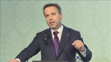 Türkiye ready to build bridges across continents, energy systems: Energy minister