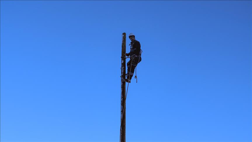 Fırat EDAŞ Bingöl'de planlı bakım çalışmalarıyla şebekeyi güçlendirdi