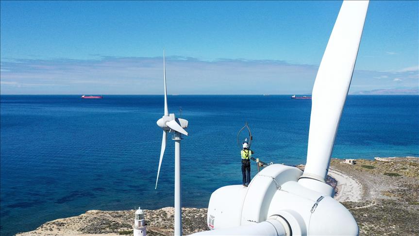 Spot market electricity prices for Wednesday, Nov. 5