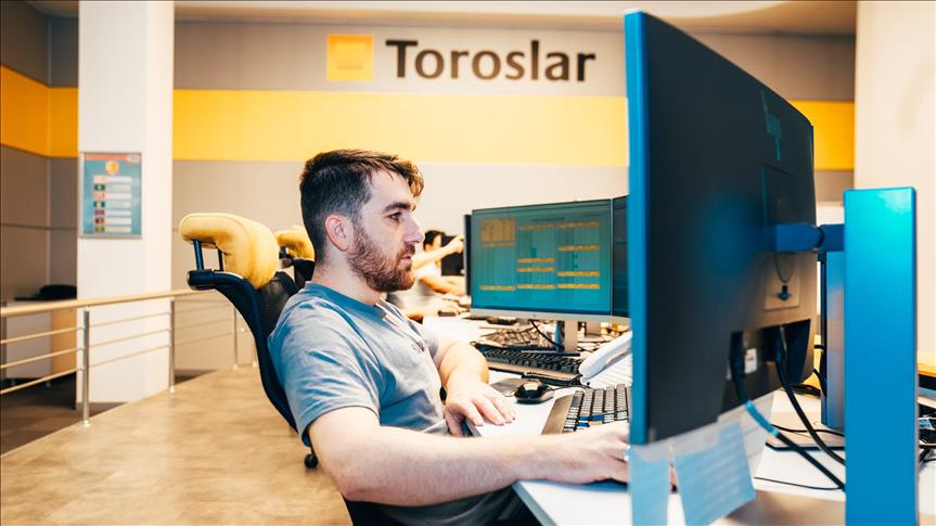 Toroslar EDAŞ, Osmaniye, Mersin, Kilis ve Hatay'da altyapı yatırımlarını güçlendirdi