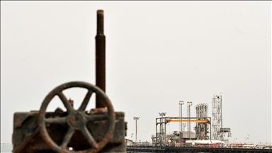 US imposes new sanctions on Iranian oil network