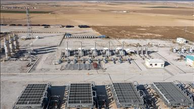 Enerji Bakanı Bayraktar doğal gaz depolarının yüzde 100 doluluğa ulaştığını bildirdi