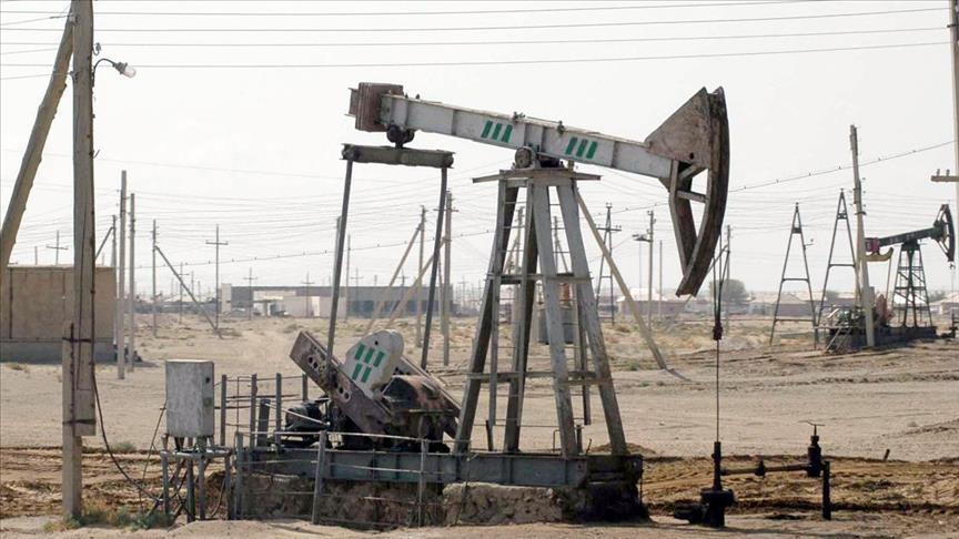 US oil rig count down by 12 for week ending Nov. 28