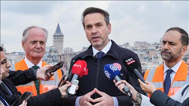 Bakan Bayraktar, Karadeniz'de görev yapacak 6. sondaj gemisinin çarşamba günü Mersin'de olacağını bildirdi: