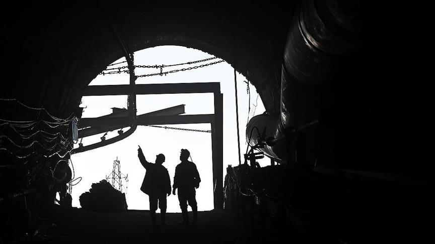 Altın ve kritik mineraller 2026'da Türkiye'yi ihracatta 10 milyar doların üstüne taşıyabilir