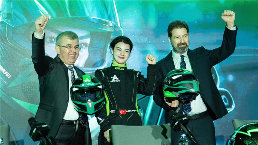 Astor Şarj'dan Türkiye'nin ilk kadın Formula pilotu Savaşer'le işbirliği