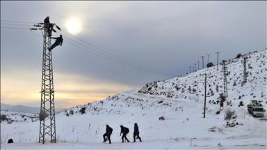 Spot piyasada elektrik fiyatları
