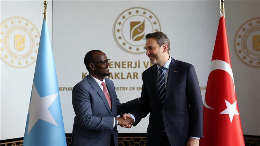 Turkish, Somali energy ministers discuss cooperation opportunities