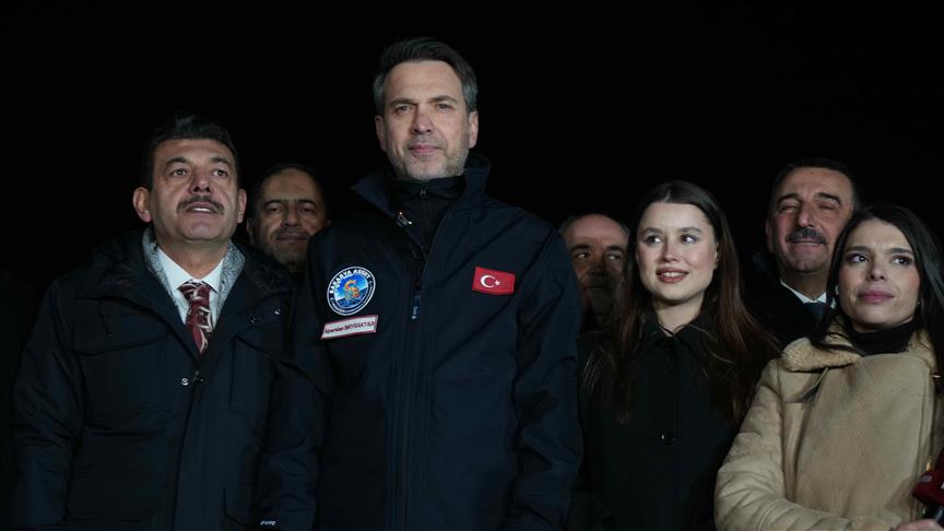 Enerji ve Tabii Kaynaklar Bakanı Bayraktar, Yavuz Sondaj Gemisi'nde konuştu