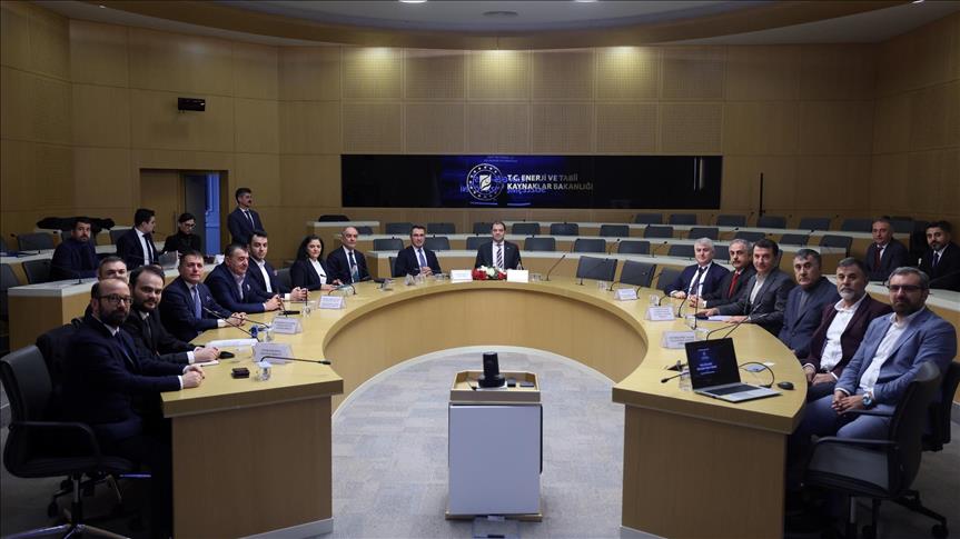 YEKA GES-2025 yarışmalarının sözleşmeleri imzalandı