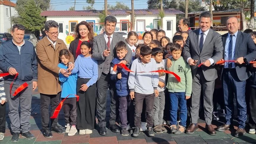 Yeniköy Kemerköy Enerji, Çamköy İlkokulu'nda oyun alanını açtı