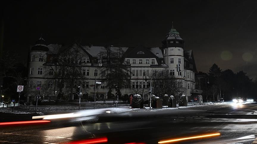 Alman polisi, 100 bin kişiyi etkileyen elektrik kesintisinin faillerini henüz bulamadı