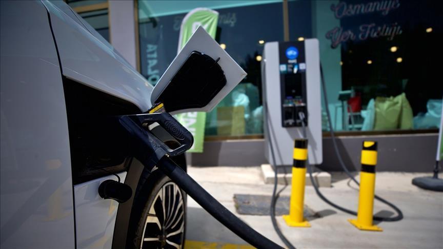 Türkiye'de 2025'te yaklaşık 200 bin elektrikli araç satıldı