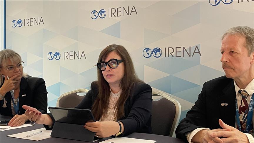 Yapay zeka yenilenebilir enerji istihdamını yeniden şekillendirecek