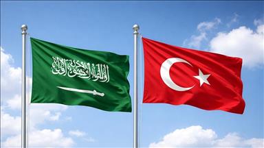 Suudi Arabistan, Türkiye ile yenilenebilir enerji projeleri için Enerji Bakanı'na yetki verdi