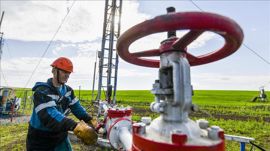 Oil prices steady as US-Iran diplomacy offsets Middle East tensions