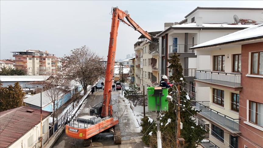 Depremlerden etkilenen Malatya'nın enerji altyapısına 3,5 milyar liralık yatırım