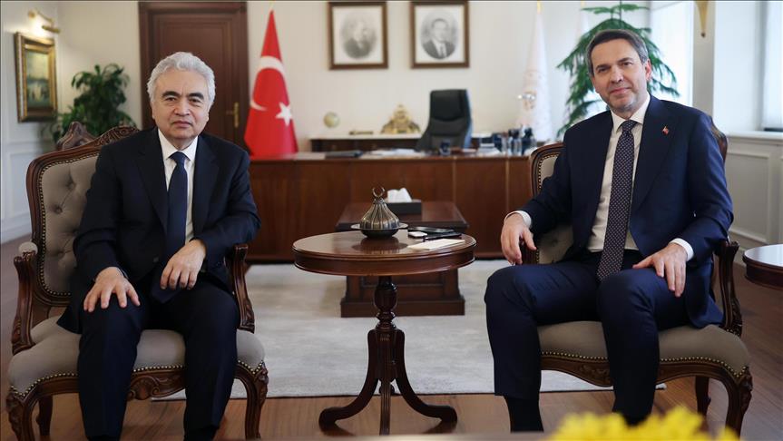 Bakan Bayraktar, Uluslararası Enerji Ajansı Başkanı Birol ile COP31 kapsamında işbirliği imkanlarını görüştü