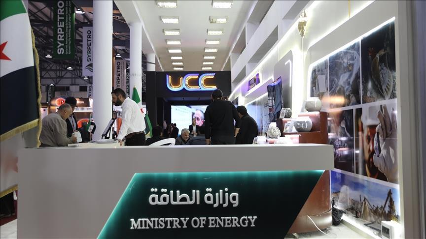 Syrian Petroleum Company team arrives in Hasakah to take over oil fields