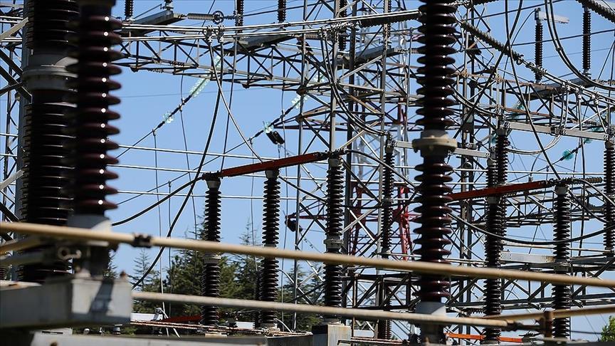 Spot market electricity prices for Thursday, Feb. 19