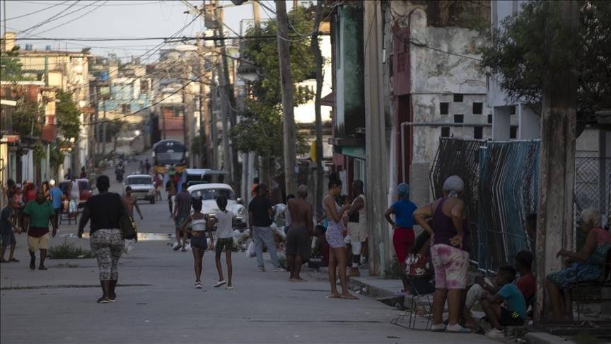 Küba'da elektrik sistemi arızası nedeniyle bir haftada ikinci kez ülke geneli kesinti yaşandı